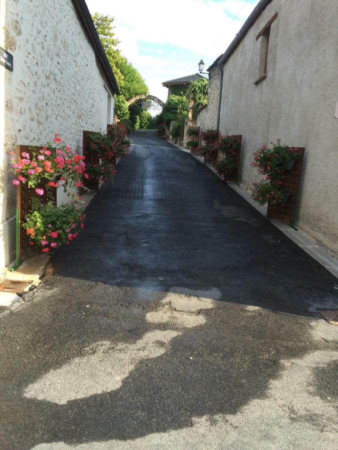 Chambres D'Hotes Karine Smej Châtillon-sur-Marne Buitenkant foto